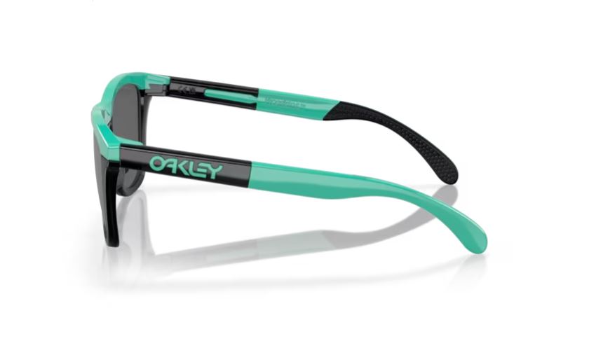 OAKLEY 0OO9284 928410 - Frogskins range